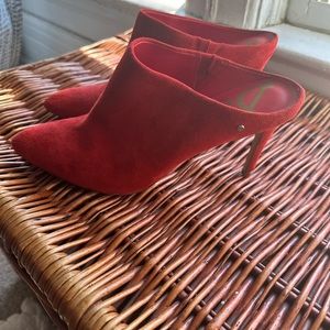 Womens Red Suede Sam Edelman Mules Size 9.5